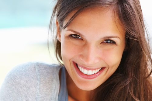 Enjoy Summer Celebrations with a Smile Full of Confidence