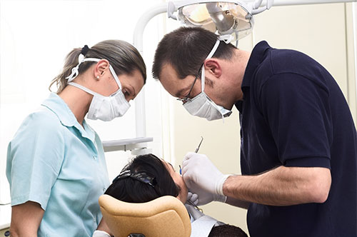 Know What to Do if You Hurt Your Tooth on Halloween